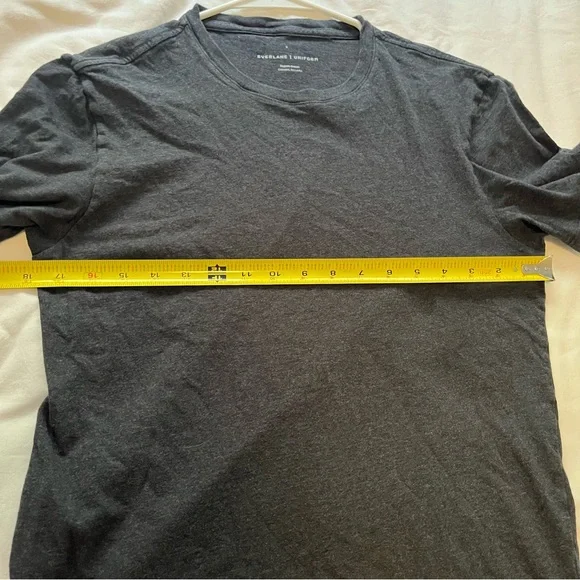 Everlane Organic Cotton Charcoal Crew Neck Uniform T-Shirt Small - Picture 9 of 10